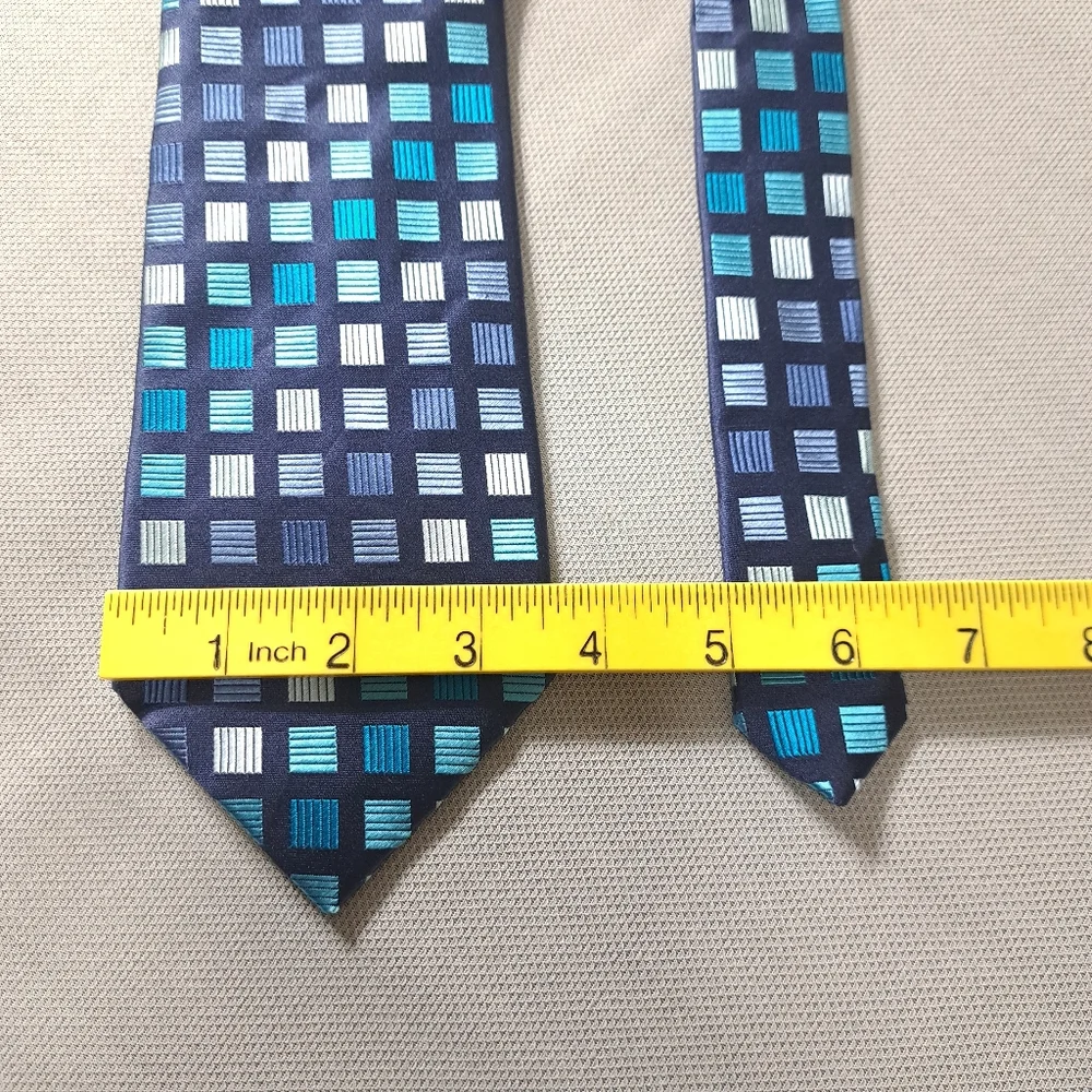 BCBG ATTITUDE Men's Tie Blue Three Tone 100% Silk‎